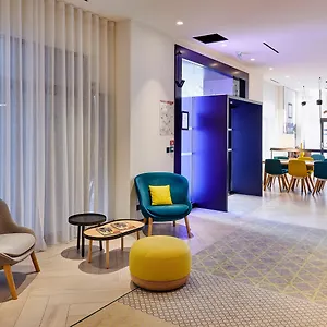 מלון By Ihg